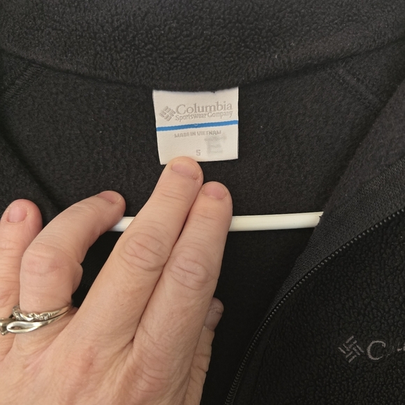 Columbia Black Performance Jacket with Crew Neck - Picture 2 of 3